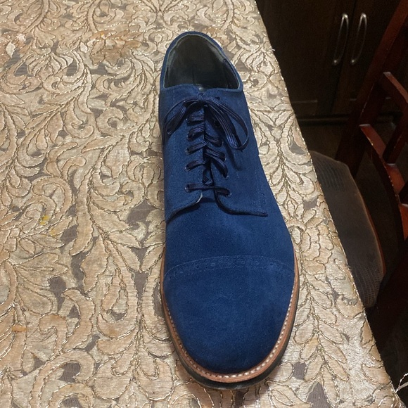 O/G Blue suede Stacey Adams that are hard to find size 12 very good condition - Picture 2 of 3
